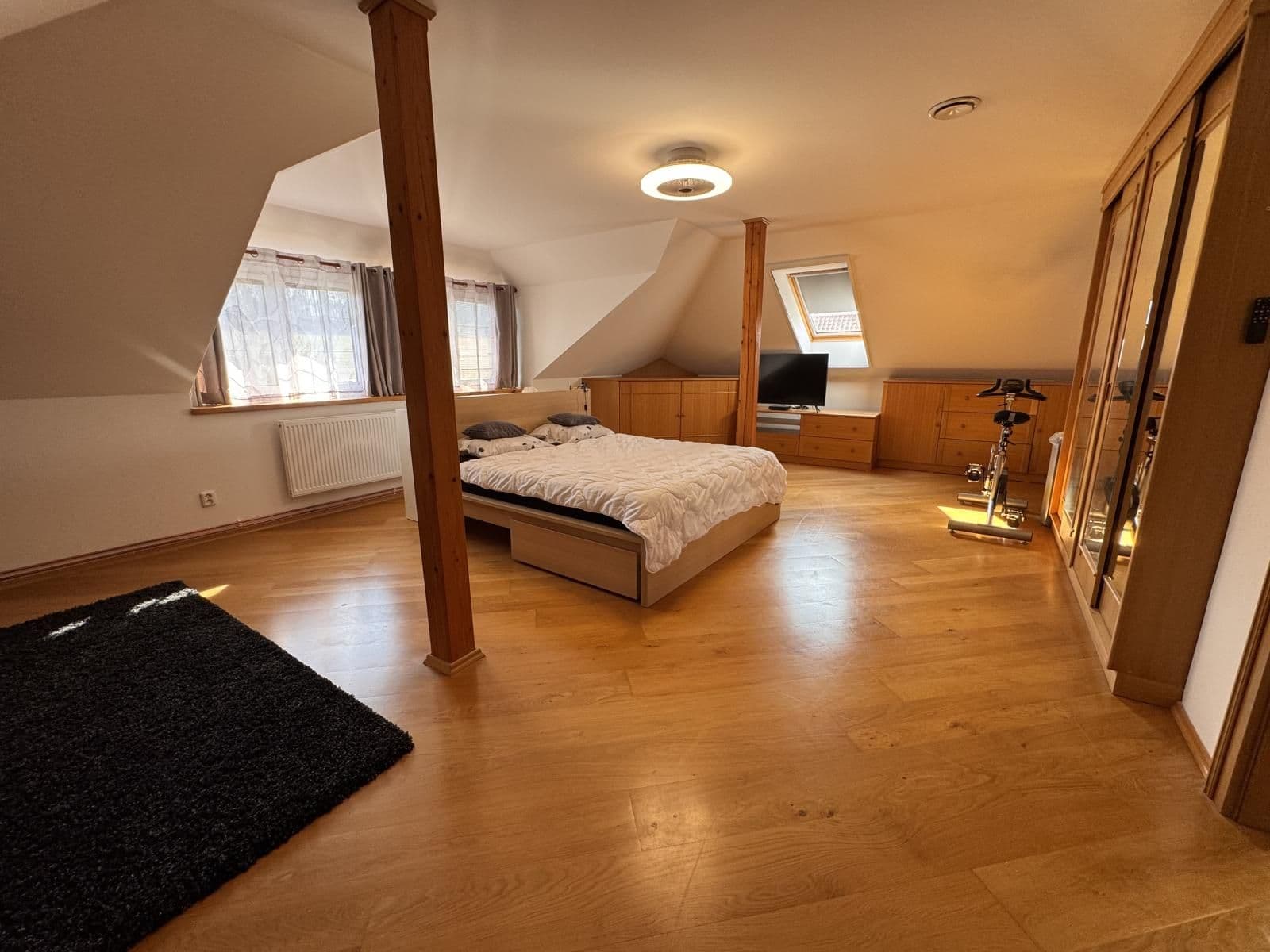 Prodej rodinného domu Všeradice okr. Beroun 13