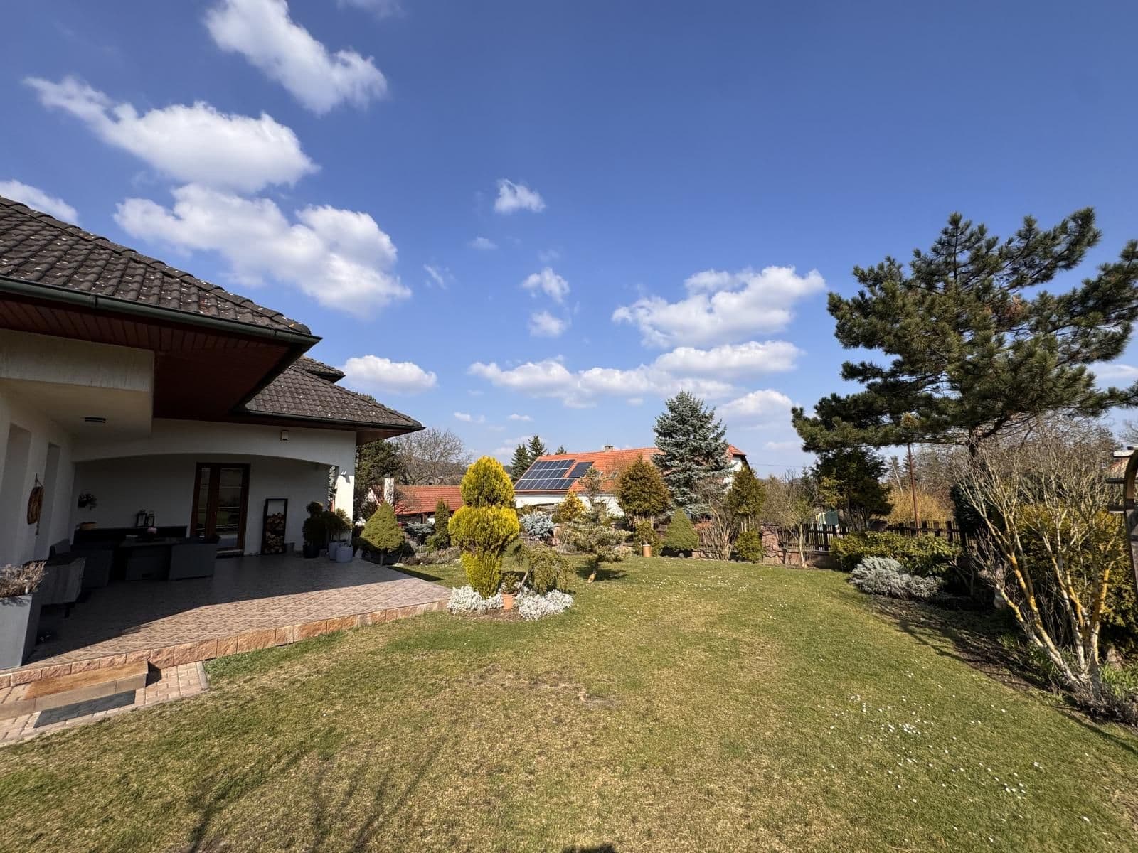 Prodej rodinného domu Všeradice okr. Beroun 24