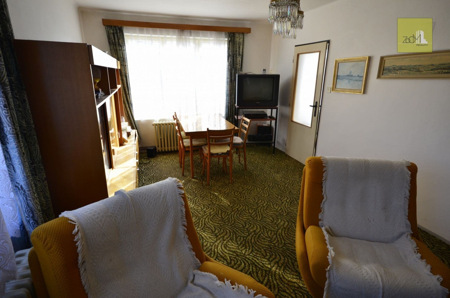 Prodej cihlového bytu 3+1, 87 m2, OV, garáž, Chrustenice 4