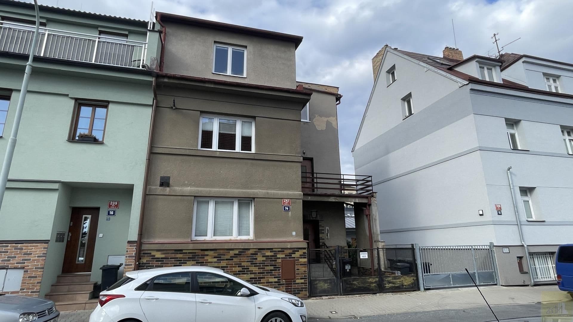 Prodej dobu 3x 2+1, Praha 6, ul. Čistovická 3