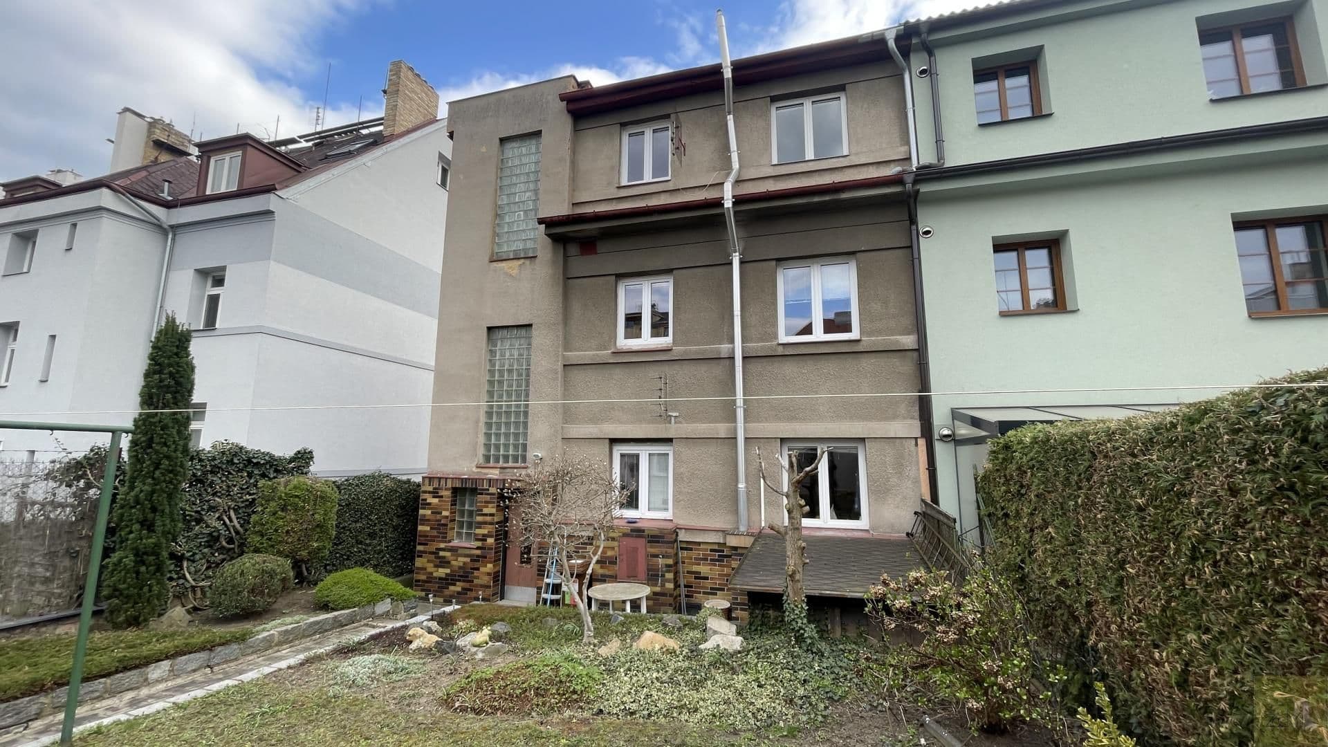 Prodej dobu 3x 2+1, Praha 6, ul. Čistovická 8