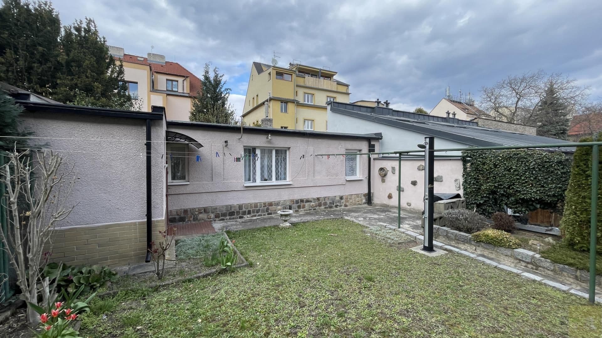 Prodej dobu 3x 2+1, Praha 6, ul. Čistovická 9