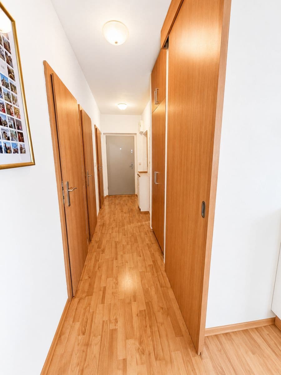 Prodej bytu 3+kk, 75 m², terasa 22,7 m² a parkovací stání, Praha 10 – Záběhlice 11