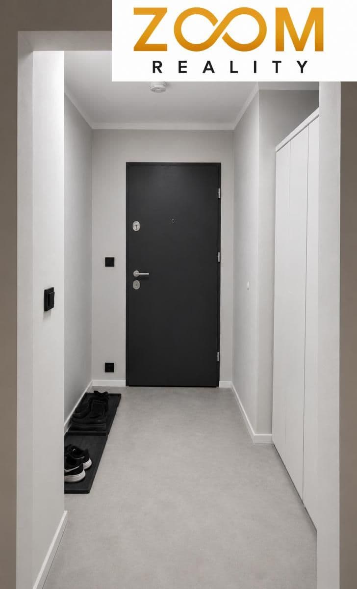 Pronájem 2+kk, 60 m² + lodžie 7 m², po luxusní rekonstrukci, PrahaŘepy 3