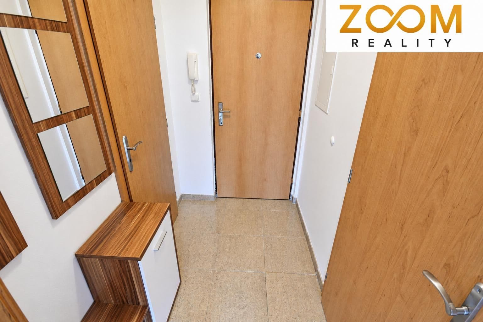 Pronájem světlého bytu 1+kk s balkonem, Praha 13, Stodůlky 7
