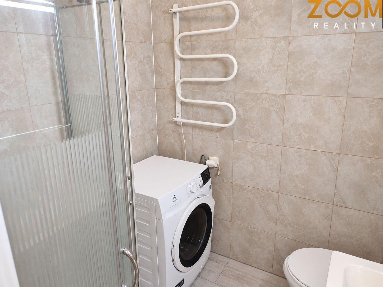 Pronájem 2+kk, 42 m², s možností využívání zahrady Praha 4, Braník 8