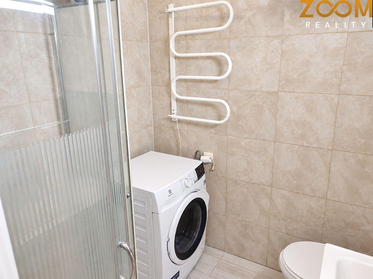 Pronájem 2+kk, 42 m², s možností využívání zahrady Praha 4, Braník 10