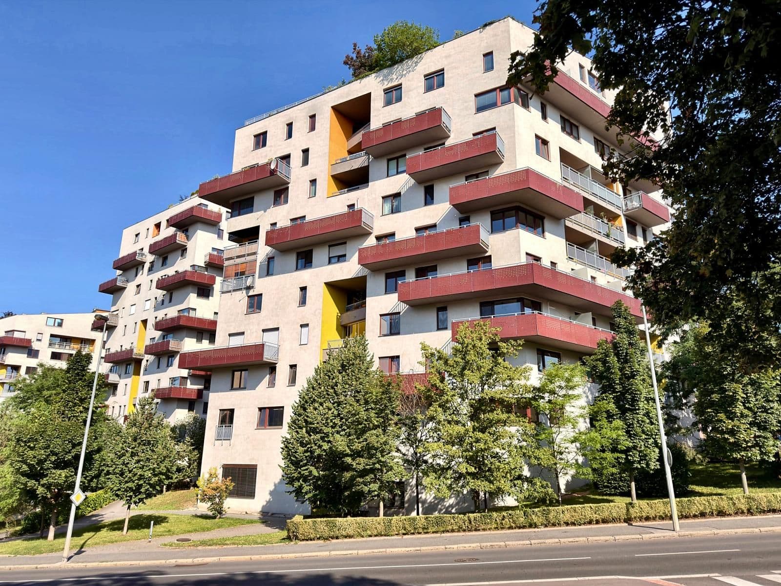 Prodej bytu 3+kk, 75 m², terasa 22,7 m² a parkovací stání, Praha 10 – Záběhlice
